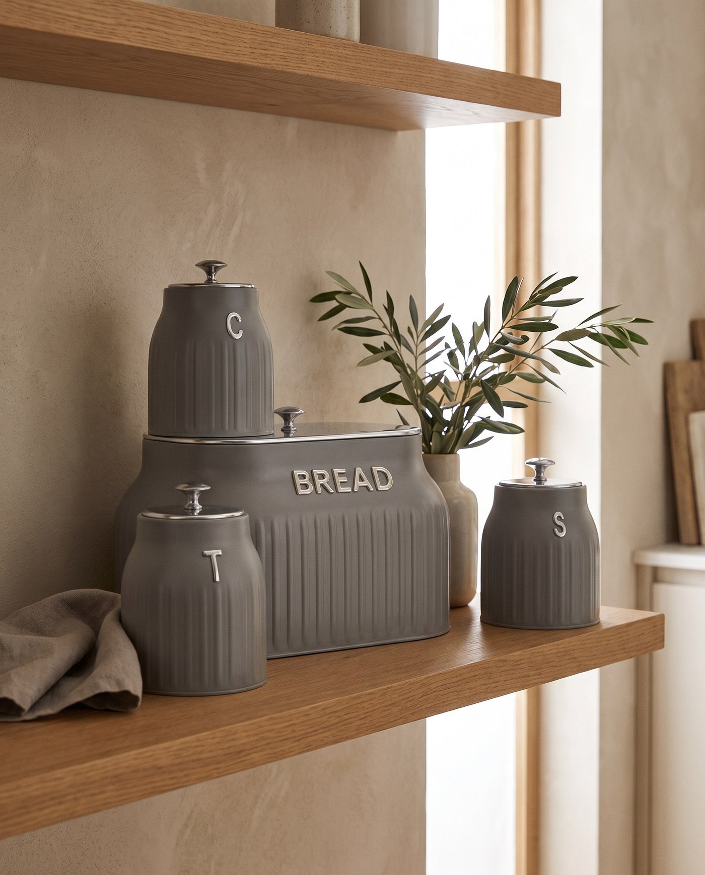 Kitchen storage